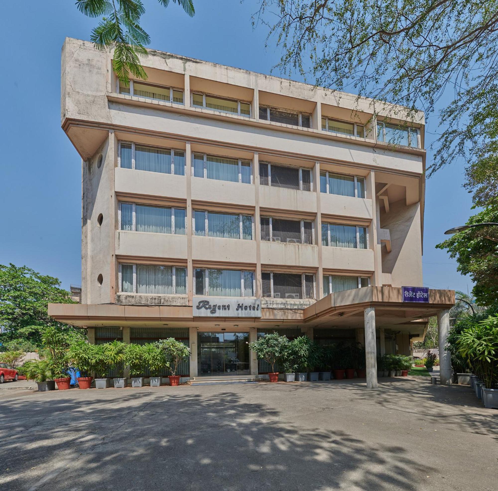 Regent Hotel Andheri Mumbai Exterior photo